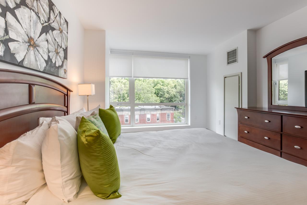 Global Luxury Suites Longwood Medical Бруклин Стая снимка