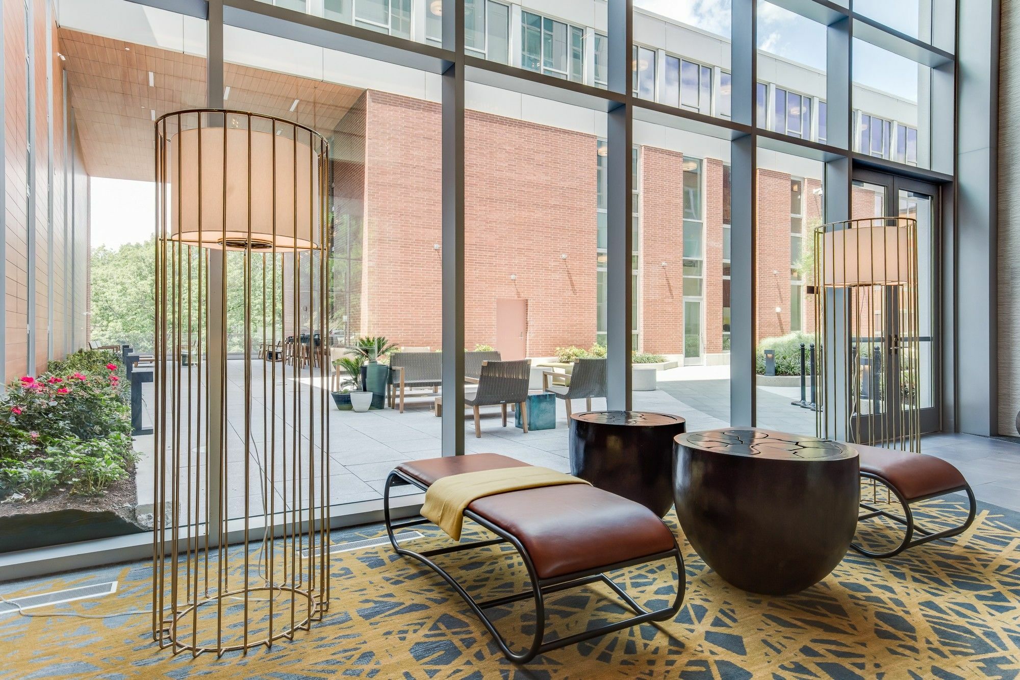 Global Luxury Suites Longwood Medical Бруклин Екстериор снимка